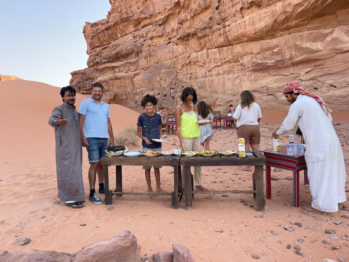 Wadi Rum Magic Camp Eksteriør bilde