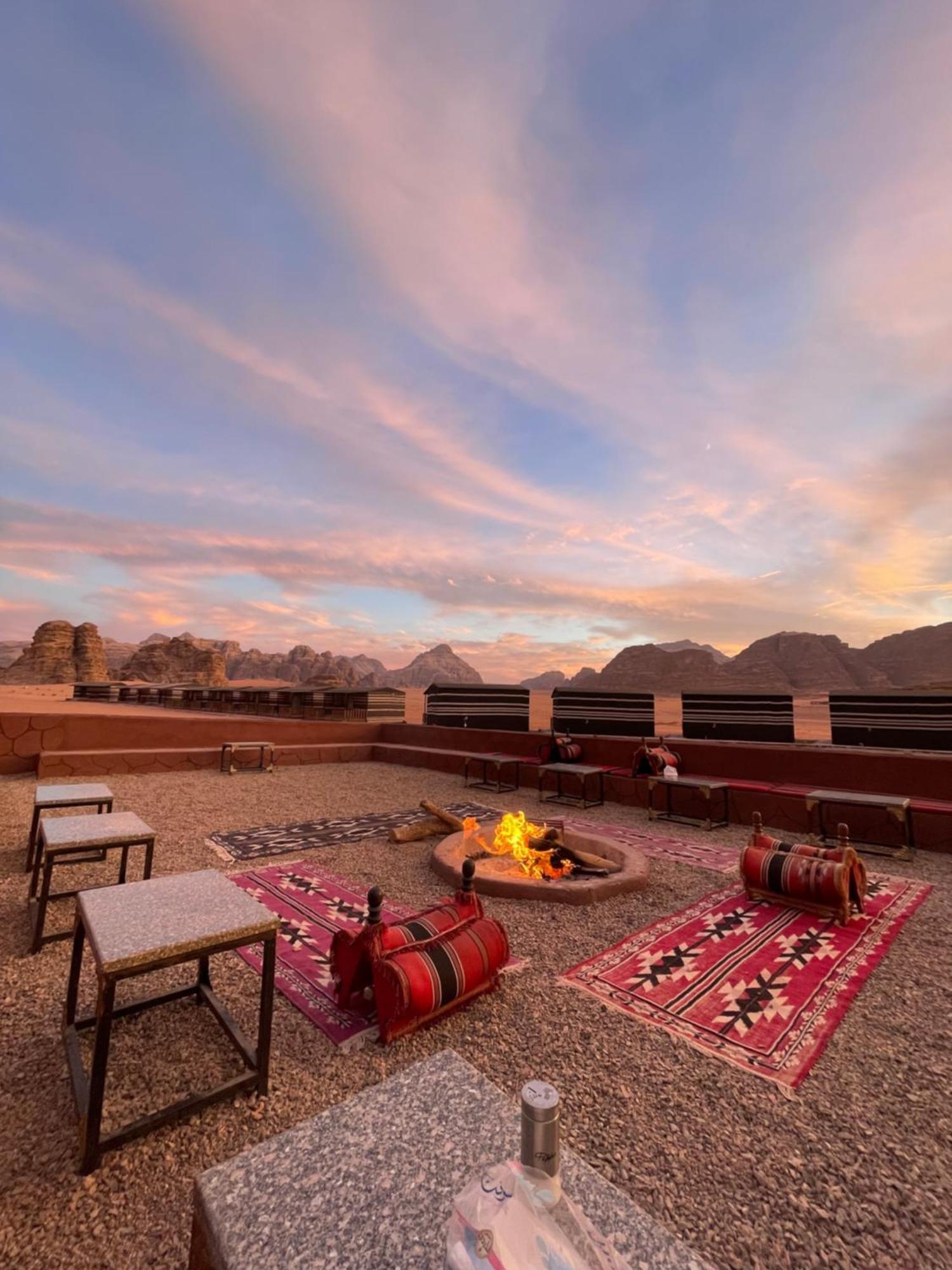 Wadi Rum Magic Camp Eksteriør bilde