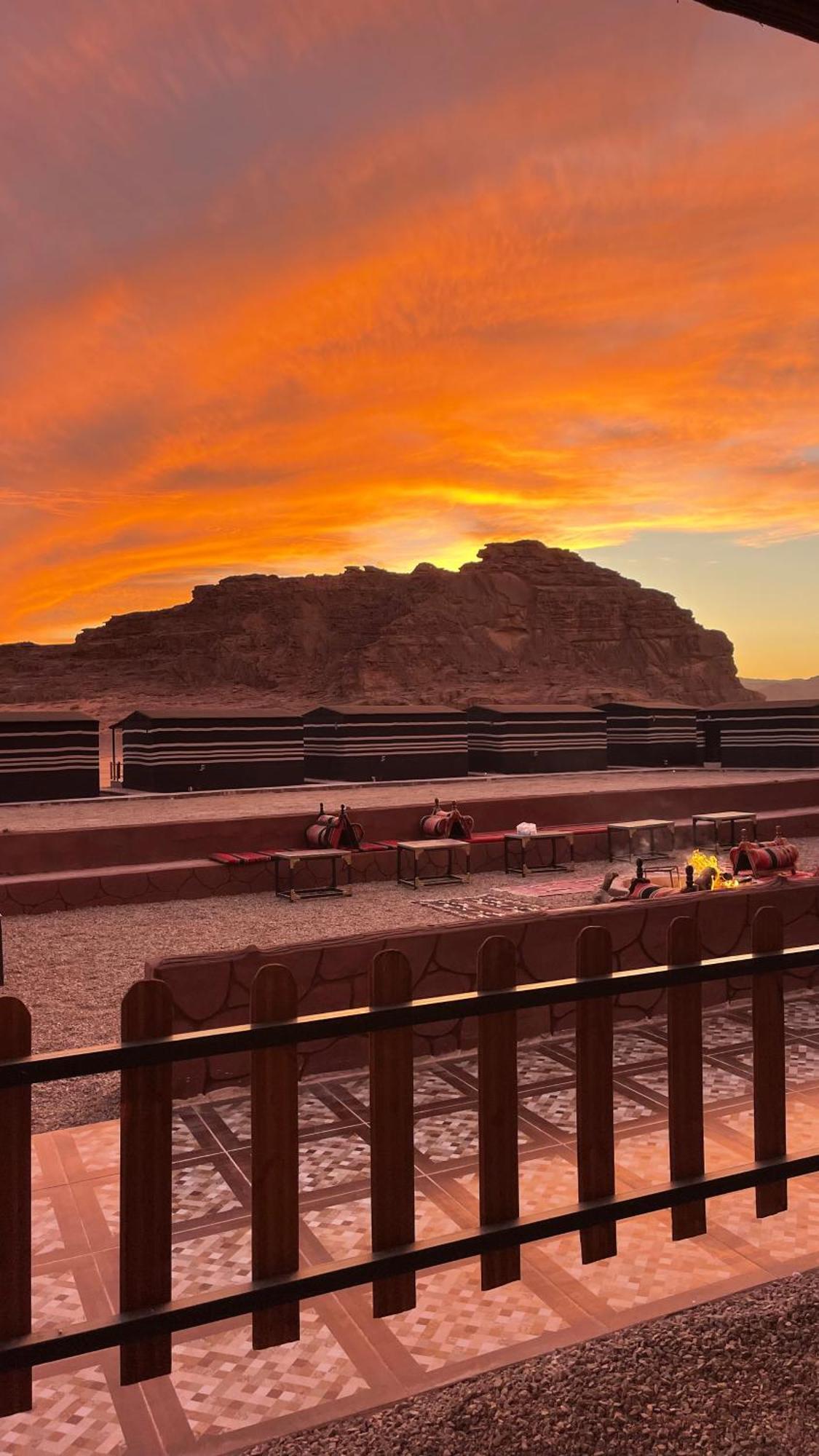 Wadi Rum Magic Camp Eksteriør bilde
